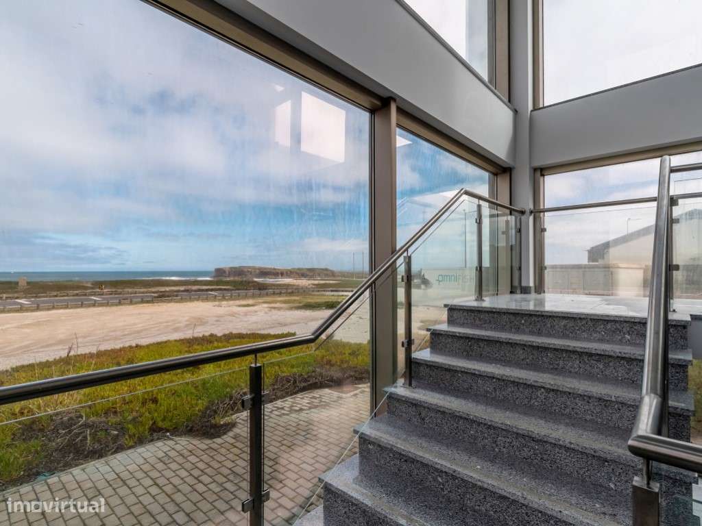 Edifício 1ª linha de mar - Peniche - opções múltiplas de investimento-30