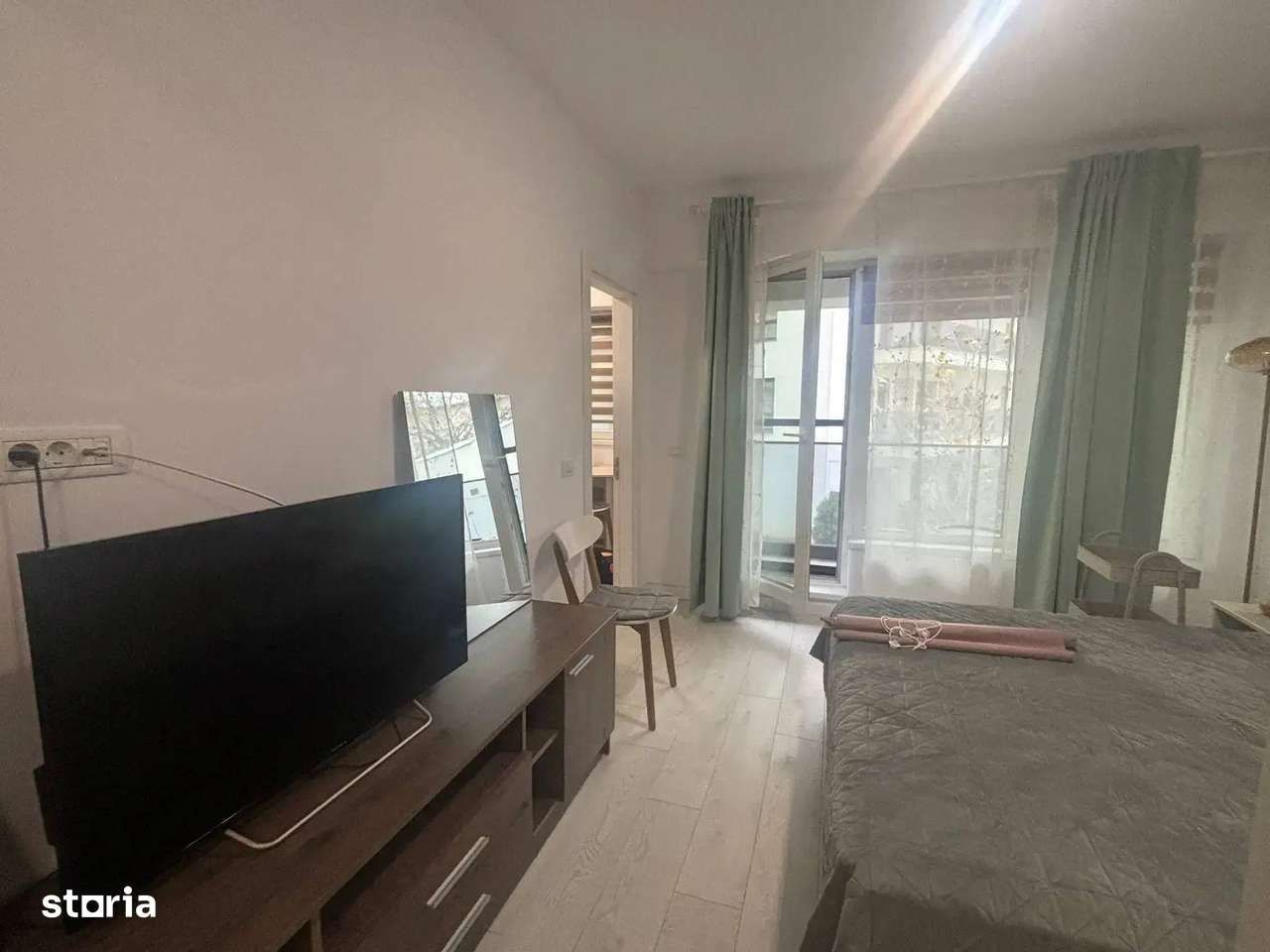 Studio de Inchiriat 40 mp | Mobilat | Utilat Complet | 600 m Metrou - Imagine principală: 5/16