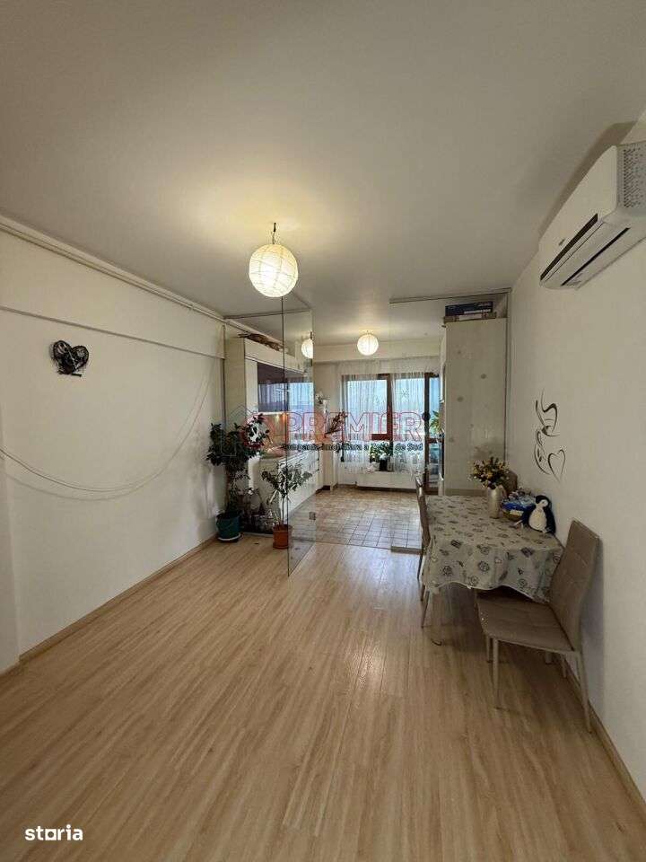 Cartierul Solar - vanzare 2 camere tip studio - Imagine principală: 4/14