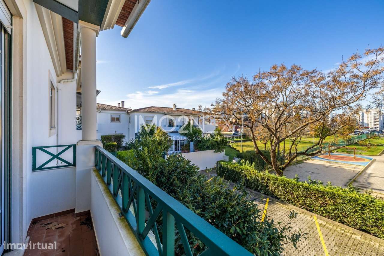 MORADIA T3 GEMINADA || CENTRO DA MARINHA GRANDE-26