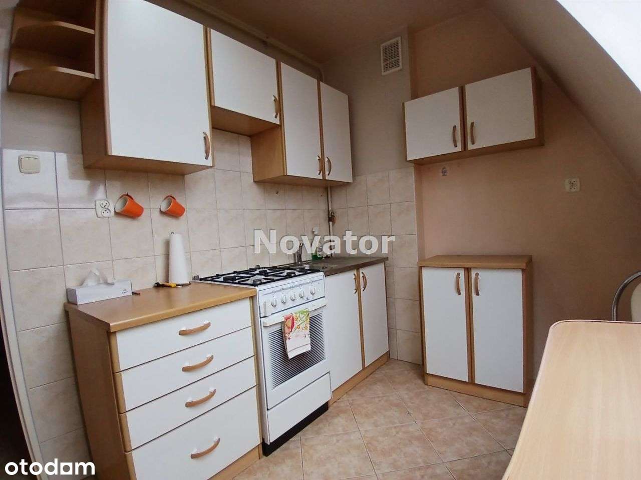 Kawalerka na 3-piętrze w bloku 32m2 na Górzyskowie-5