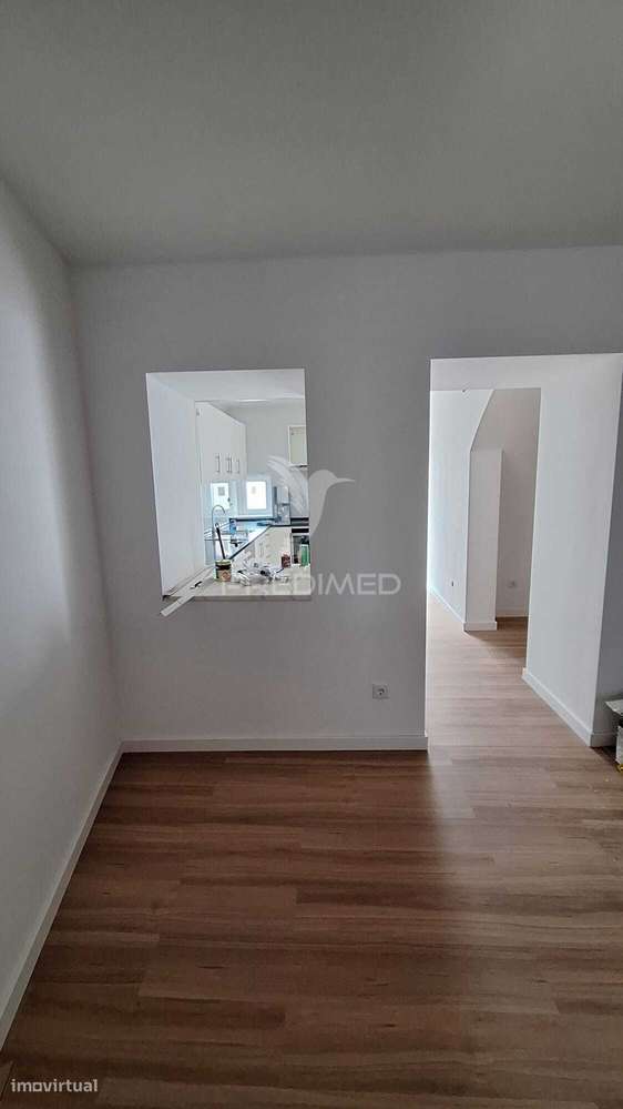 Andar de Moradia Totalmente Remodelado em Campo Maior - Grande imagem: 4/17