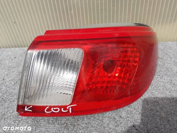 MITSUBISHI COLT Z30 CZ3 CABRIO CC LAMPA TYŁ TYLNA PRAWA WYSYŁKA! - 1