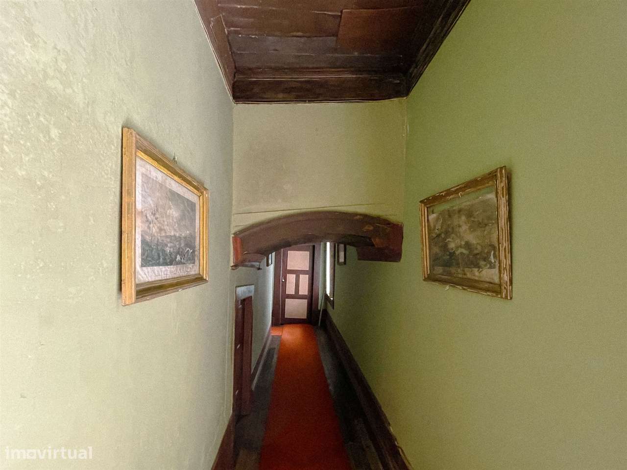 Quinta com Casa senhorial brasonada do Século XVIII na região do Douro-40