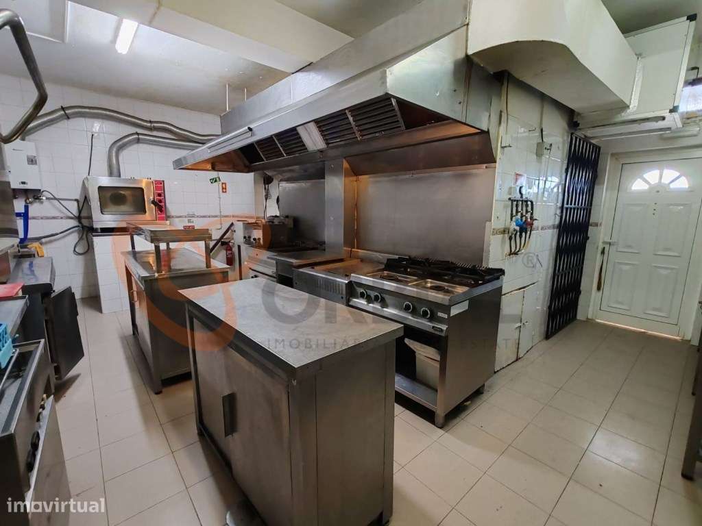 Espaço Comercial/Restaurante para venda em Albufeira-9