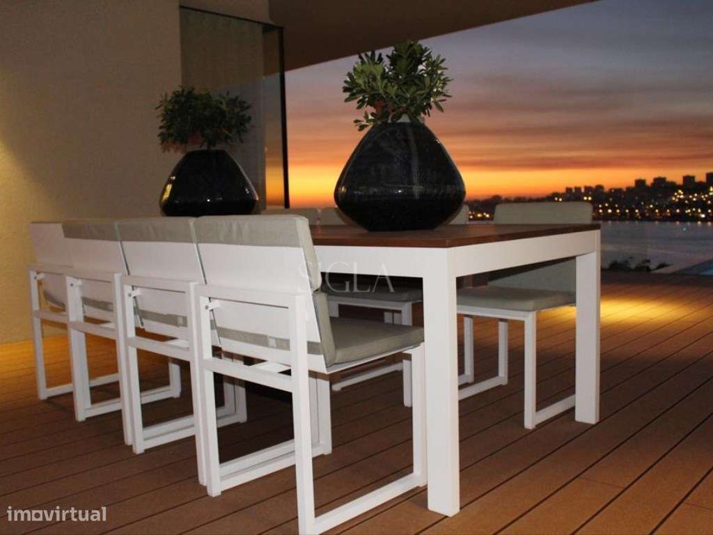 Moradia T4 com Vista Rio - Grande imagem: 4/43