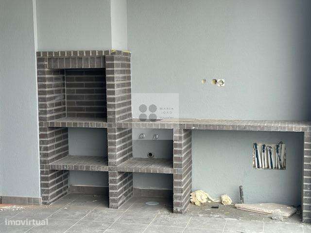 Apartamentos  NOVOS T2 e T3, Local MUITO Sossegado, Excelentes!-27