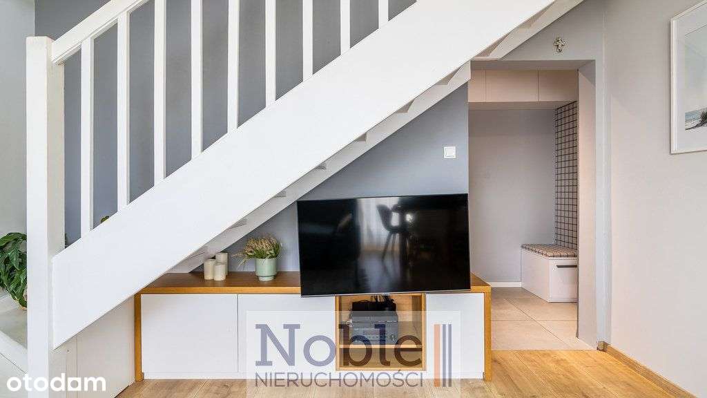 Dwupoziomowe, Taras, Miejsce w hali, Fikakowo-3