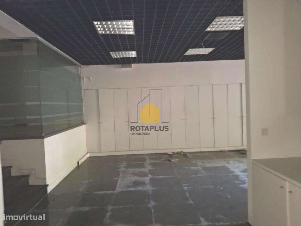 Loja Av. Fernão Magalhães - Grande imagem: 5/11