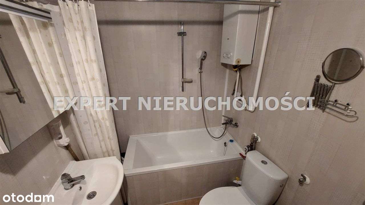 3 Pokoje Z Dużym Balkonem W Doskonałej Lokalizacji-9