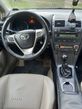 Toyota Avensis 1.8 Premium - 12