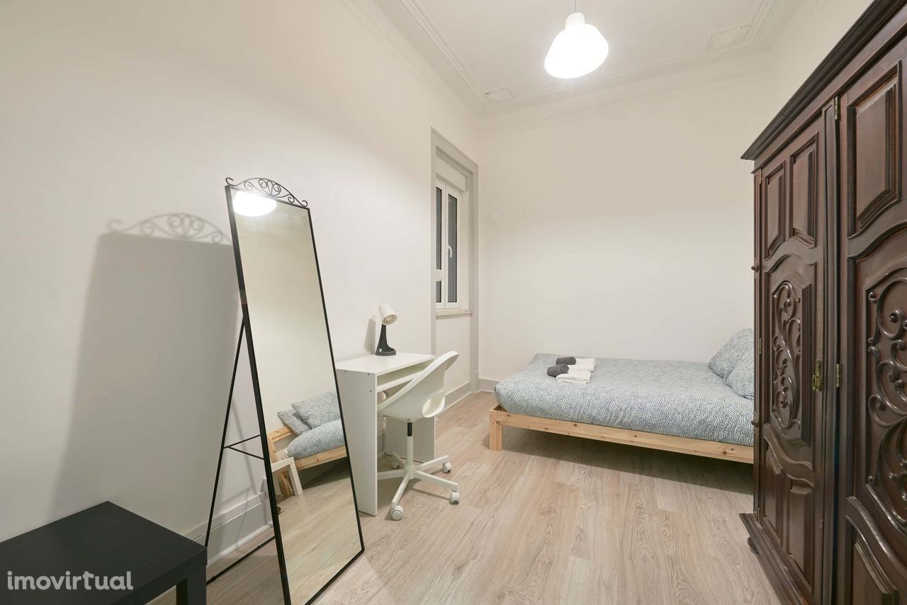 Luminous double bedroom in Arroios - Room 3