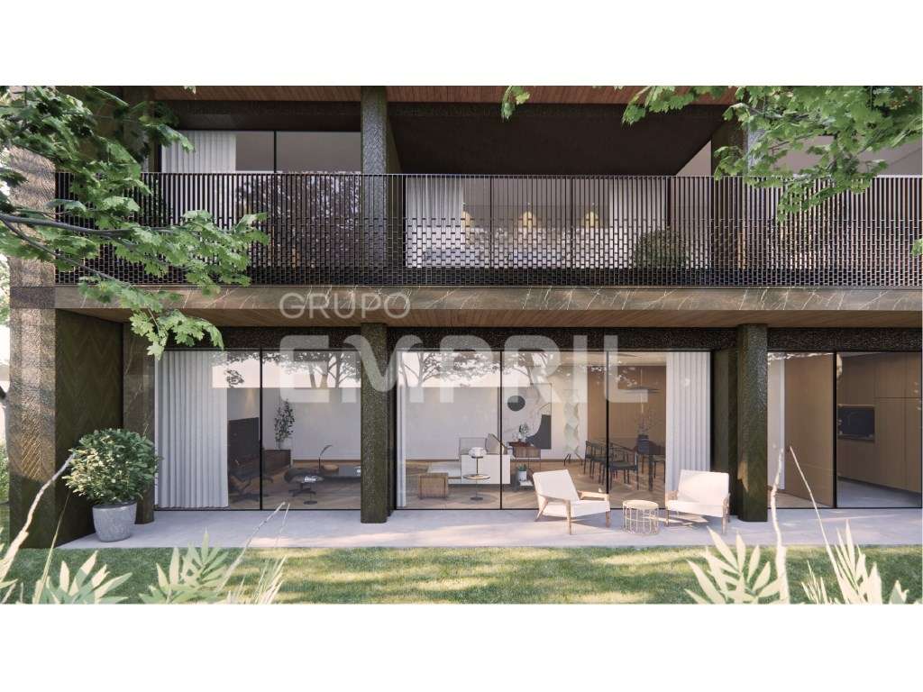 Moradia T4 à Foz - Grande imagem: 1/6