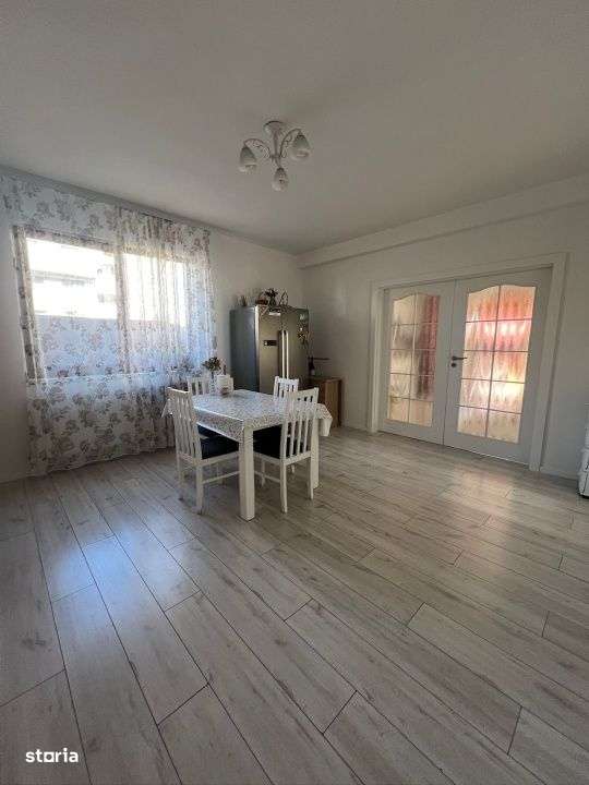 Duplex modern in zona Terra , 120 mp util cu gradina amenajata - Imagine principală: 2/9