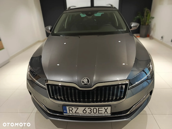 Skoda Superb 1.4 TSI Plug-In Hybrid Style DSG - 2