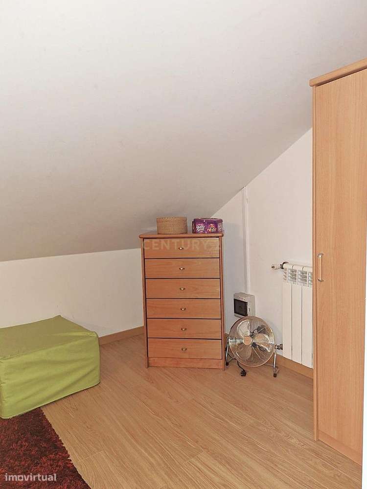 Moradia T3+1 em Alcochete: Luxo e Conforto!-39