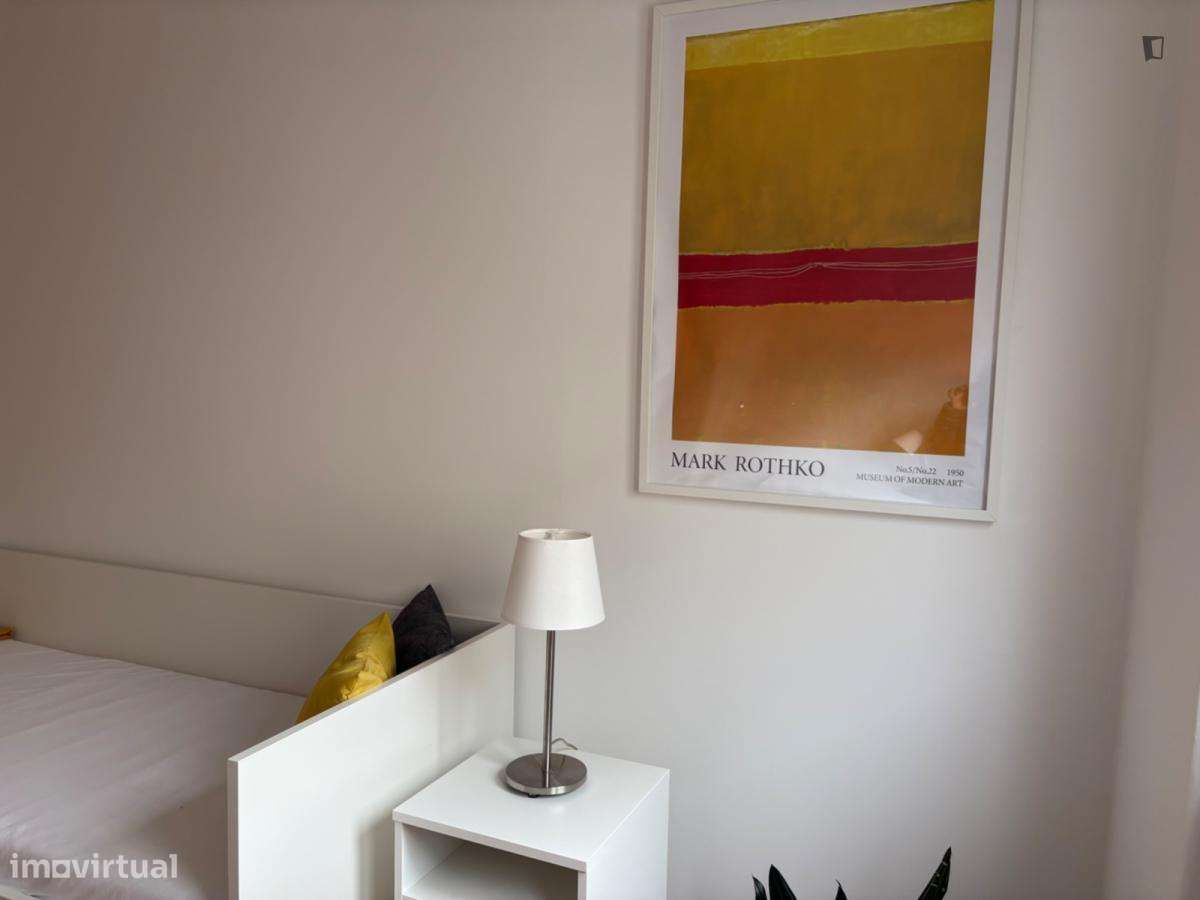 Quarto - localizado em Parque das Nações Lisbon - Grande imagem: 4/8