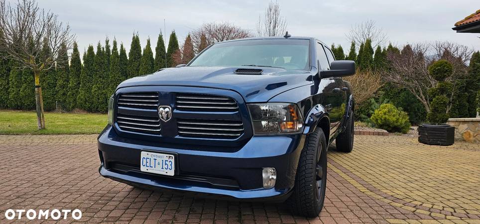 Dodge RAM 1500 5.7 4x4 - 8