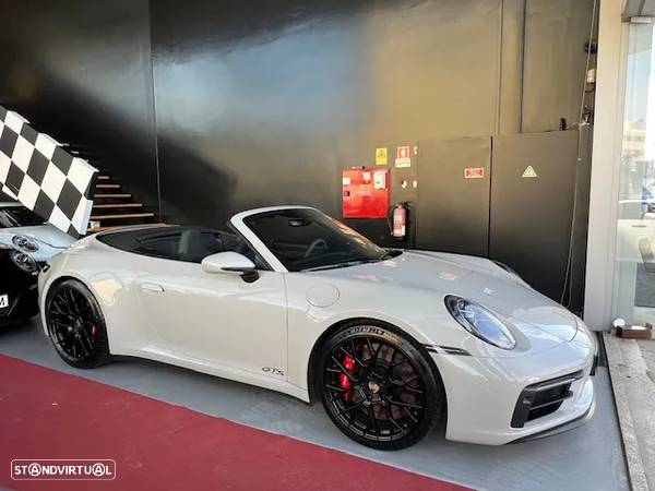 Porsche 992 Carrera 4 GTS PDK - 7