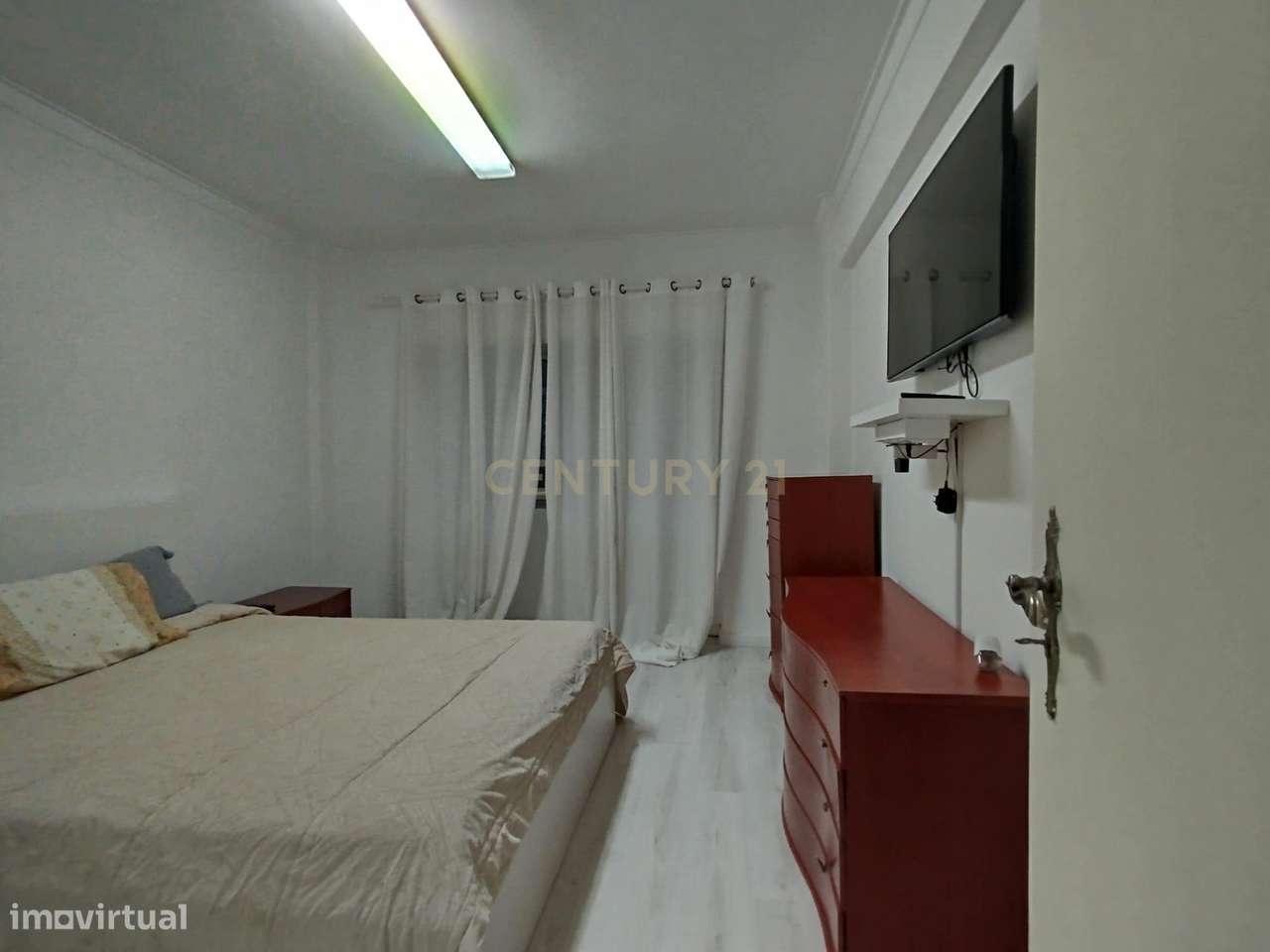 Apartamento T3 na Costa da Caparica – Viva entre o mar e a cidade!-21