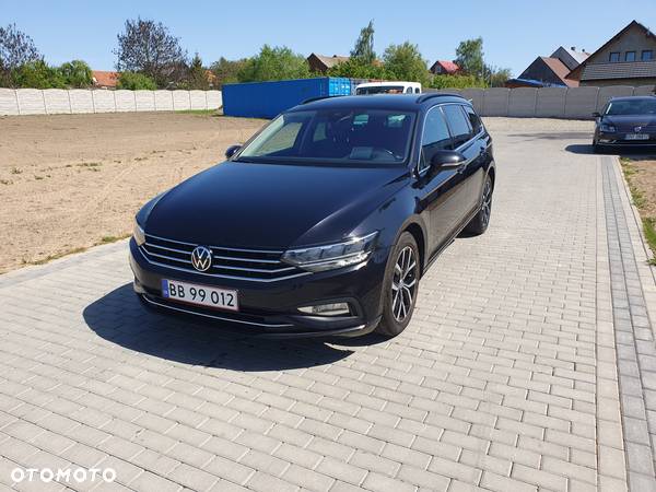 Volkswagen Passat 2.0 TDI EVO Elegance DSG - 2