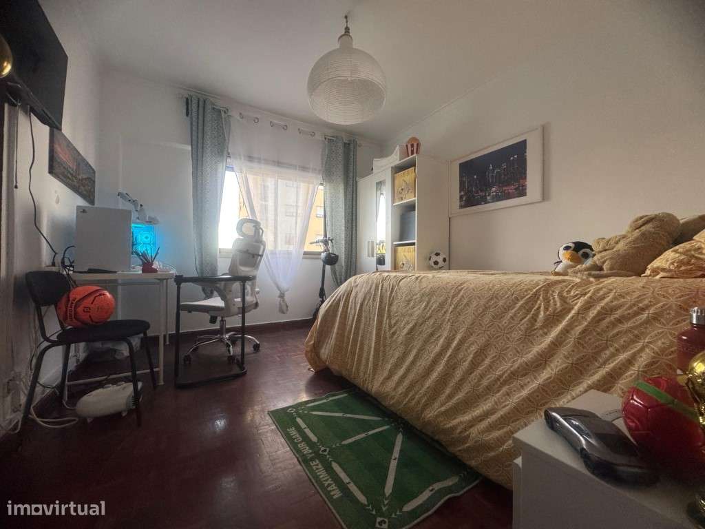 APARTAMENTO T3 - NA RUA CORREIA GARÇÃO - ODIVELAS-25