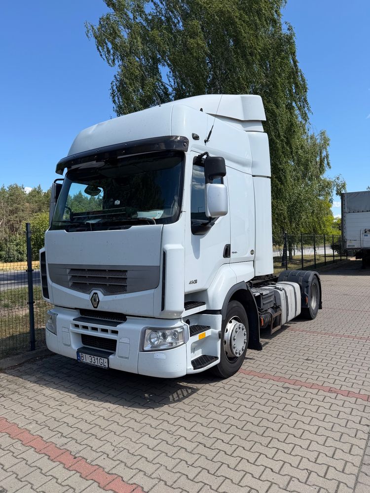 Renault Premium 2011