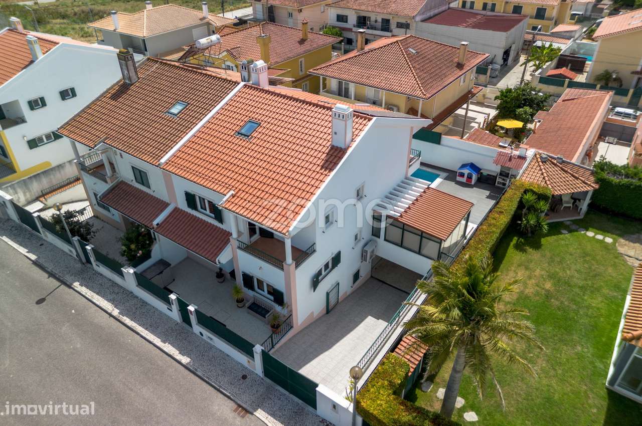 Moradia T4+1, com piscina-6