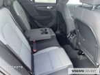 Volvo XC 40 - 24