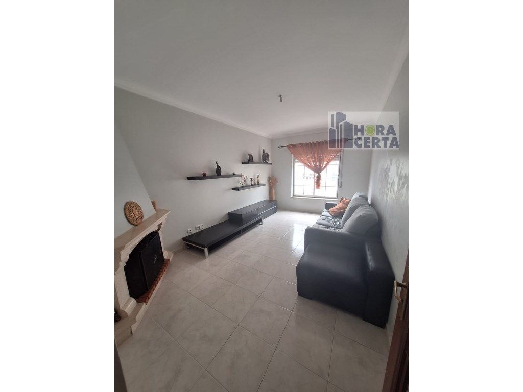 Apartamento T2 2ºpiso Pinhal Novo!