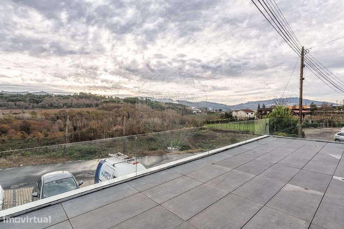 Apartamento T3 Duplex Novo | São Torcato, Guimarães-9