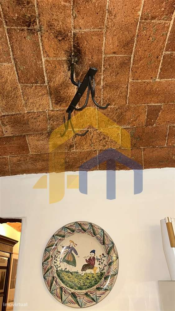 🏡 Moradia Térrea em Banda T2 no Centro de Estremoz-51