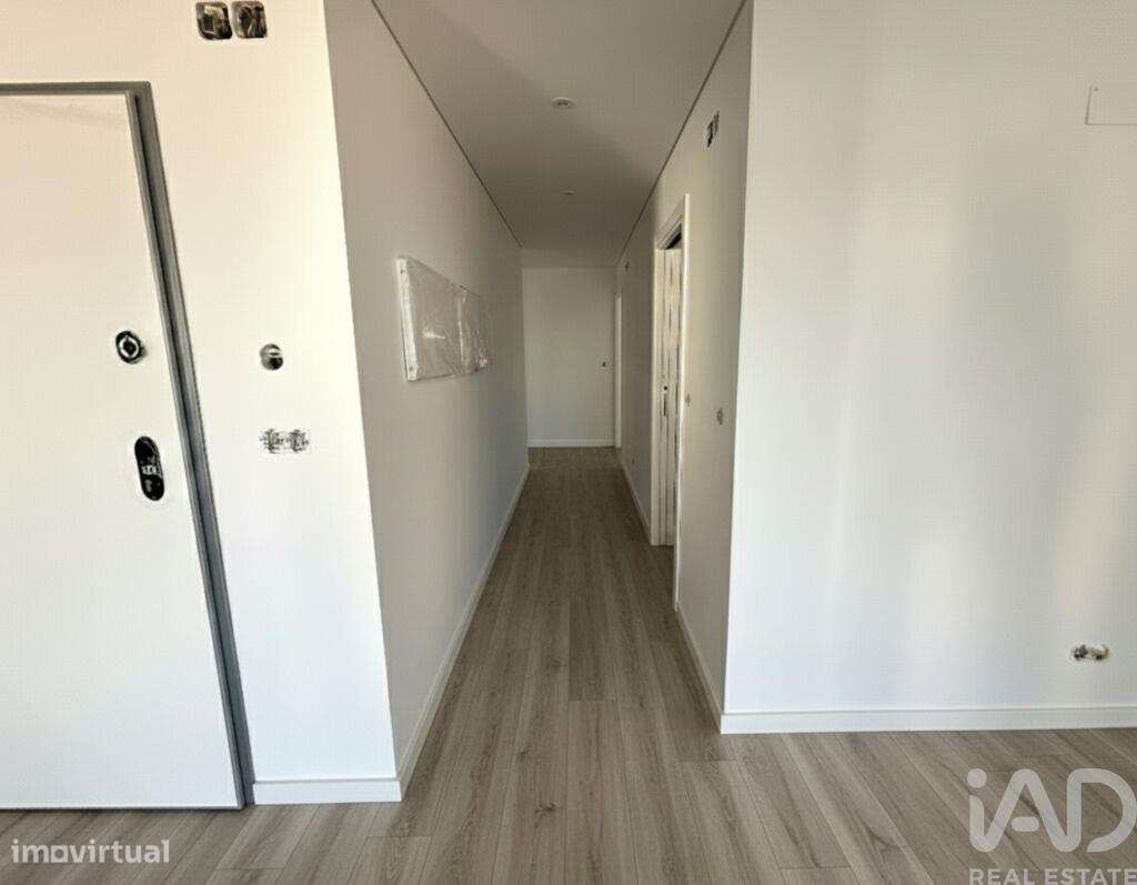 Apartamento T3 em Corroios de 91,00 m2 - Grande imagem: 5/21