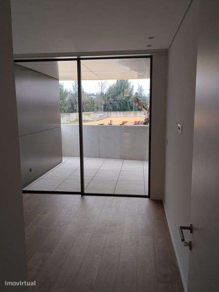 T1 + 1 novo no centro da cidade - Grande imagem: 4/7