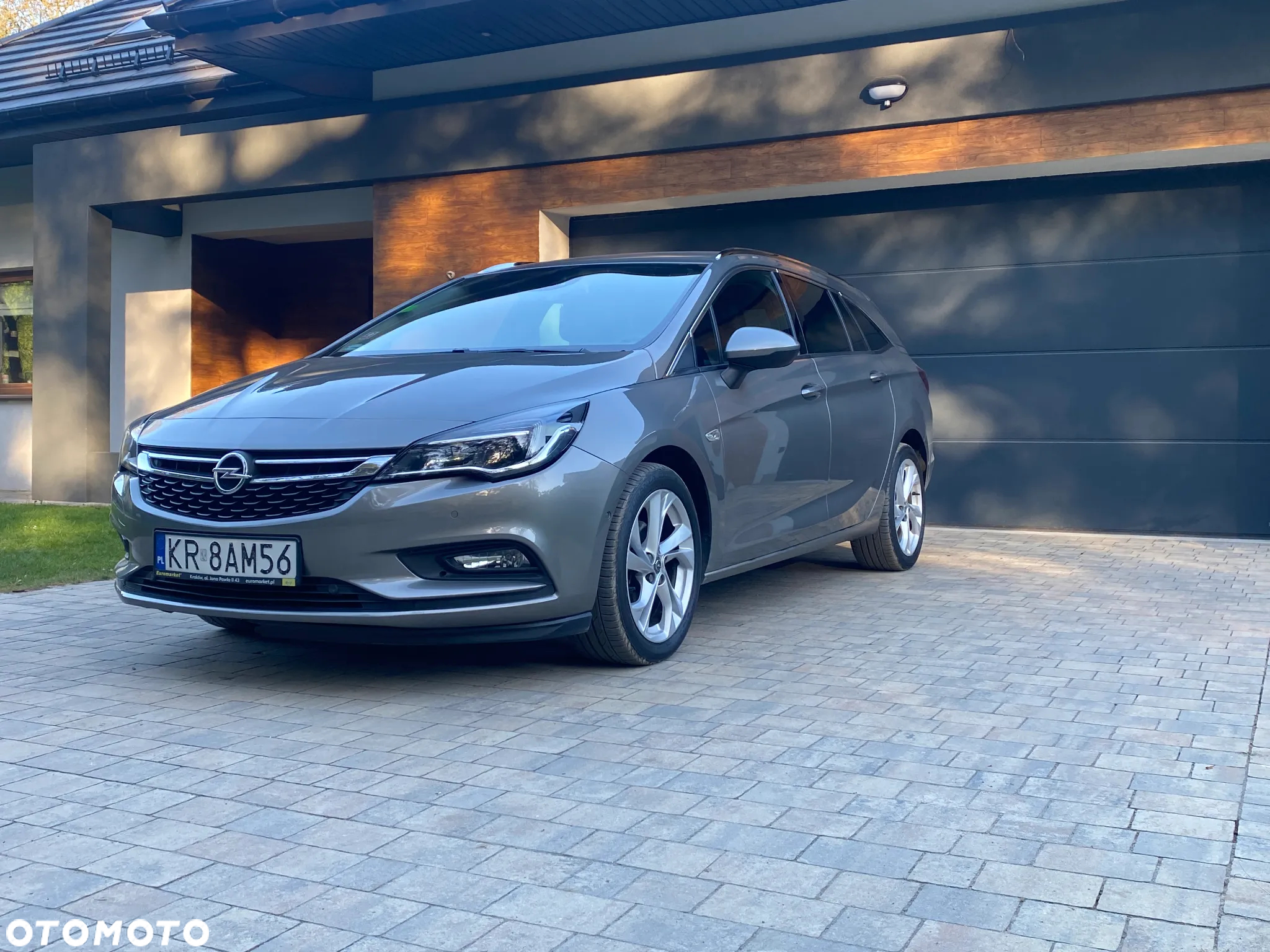 Opel Astra V 1.4 T Elite - 2