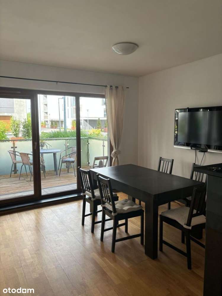 Mieszkanie 4-pok na Podolanach z tarasem!-1