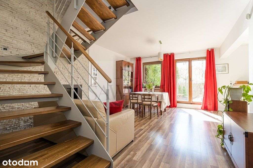 Narożny segment z bardzo ładnym ogrodem, garaż.-1