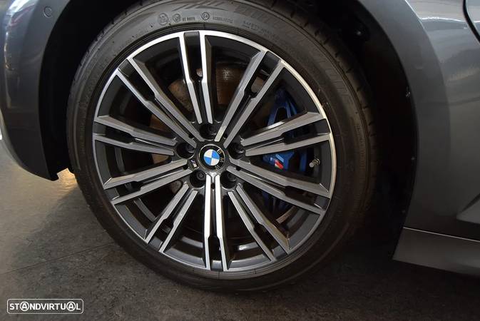 BMW 330 e Pack M Auto - 15