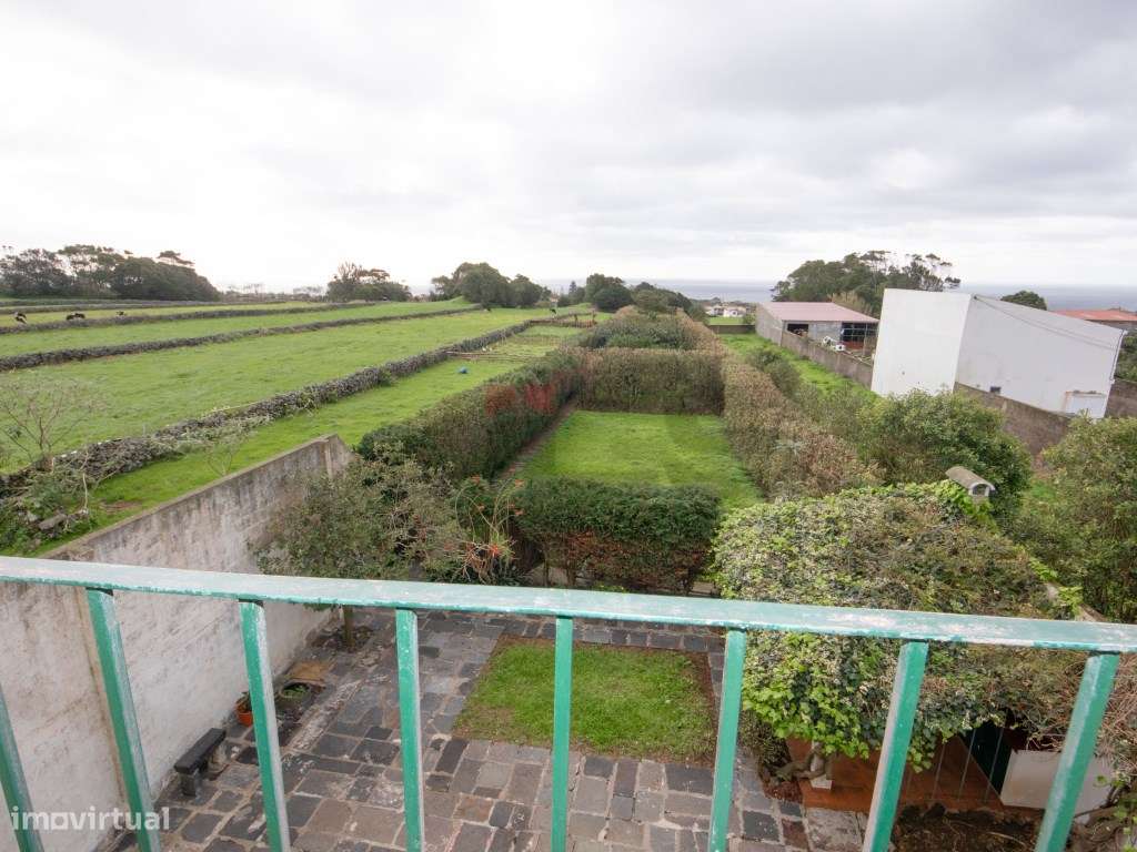 Moradia espaçosa nos Arrifes, Ponta Delgada-11