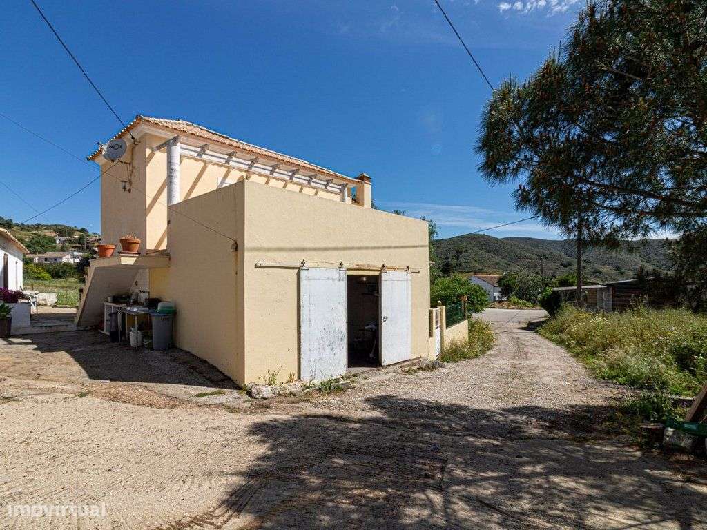 Moradia T2 com terraço em zona tranquila de Tavira-20