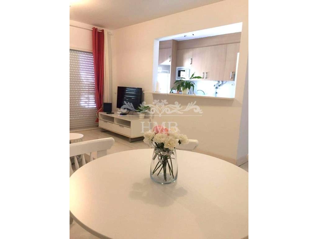 EXCLUSIVO T1 à 100m da Praia da Rocha - VISTA MAR, 1 Garagem , Pisc... - Grande imagem: 4/29