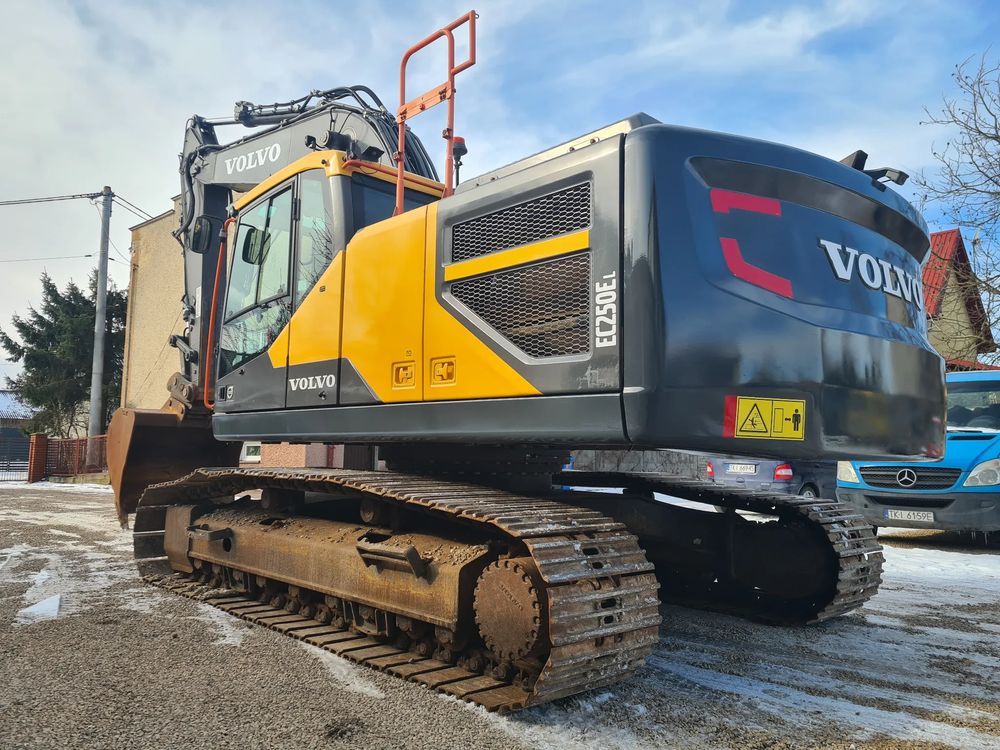 Volvo Ec 250 el 2020