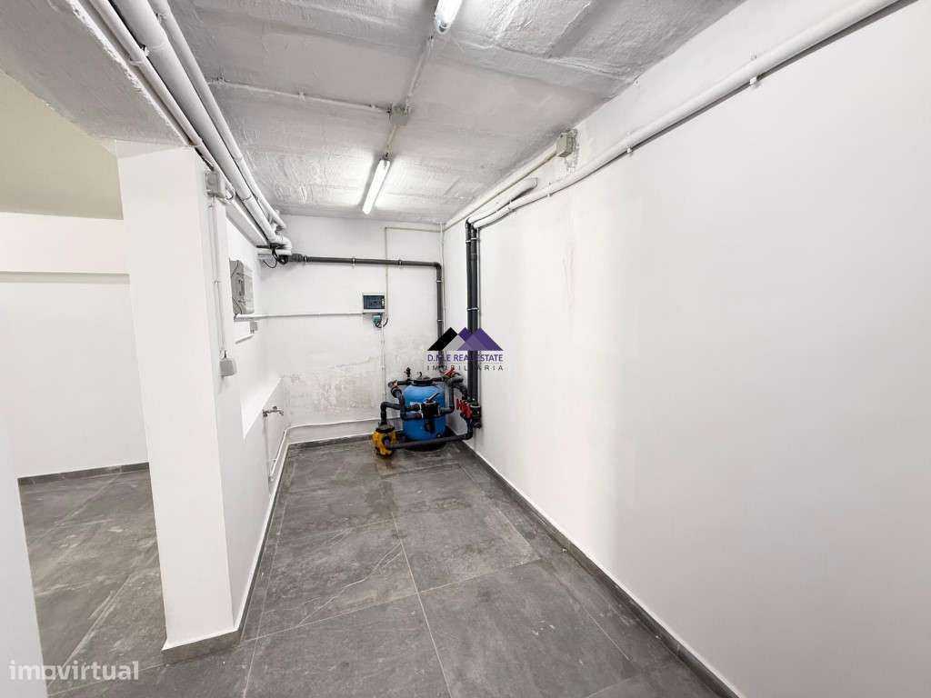 Moradia V3 com Garagem e Piscina a Estrear-7