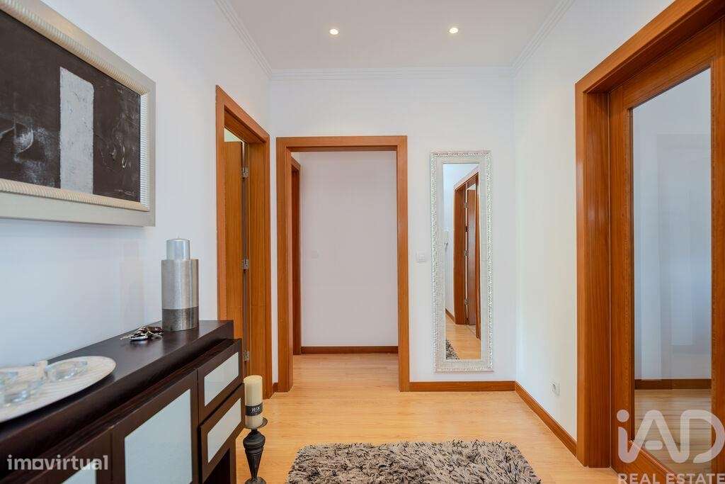 Apartamento T2 em Palmela de 114,00 m2 - Grande imagem: 4/17