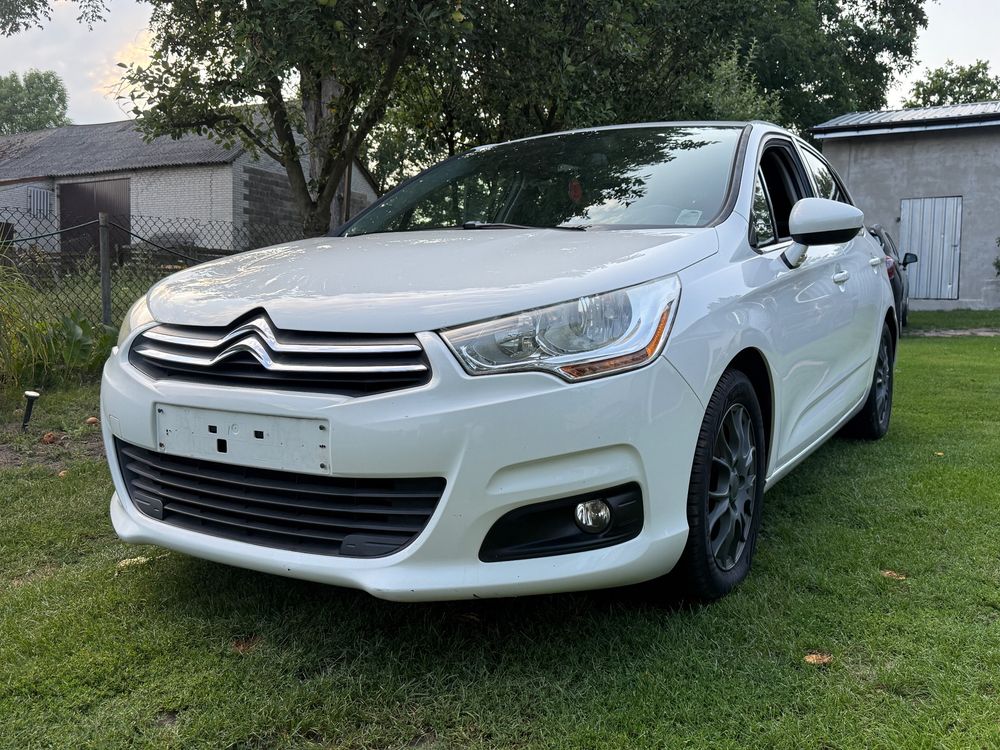 Citroën C4 II (2010-) 1.6 VTi SX 2011