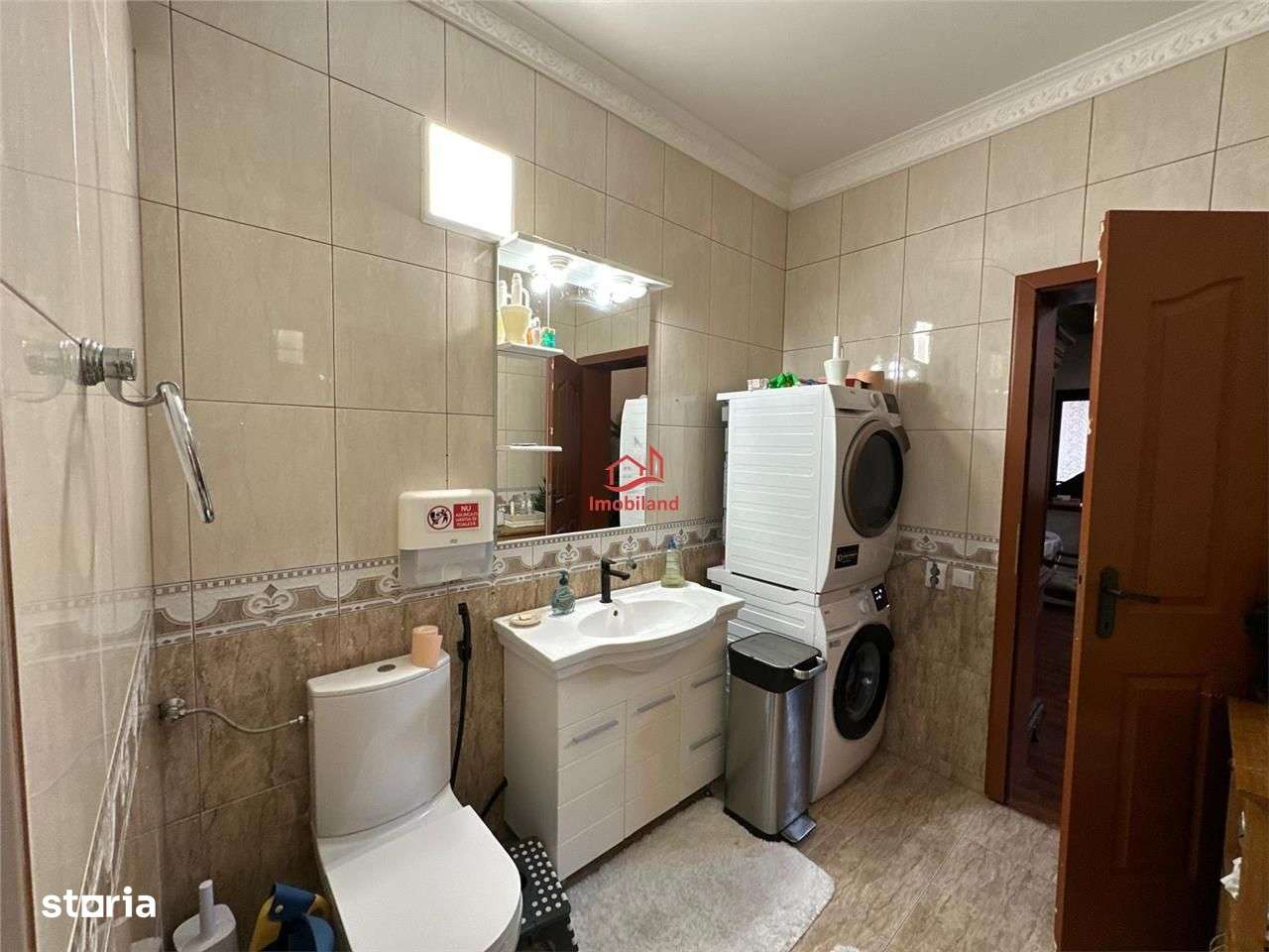 Casa individuala cu teren de 700 mp, cu garaj, langa Muzeul Apei, in F-6