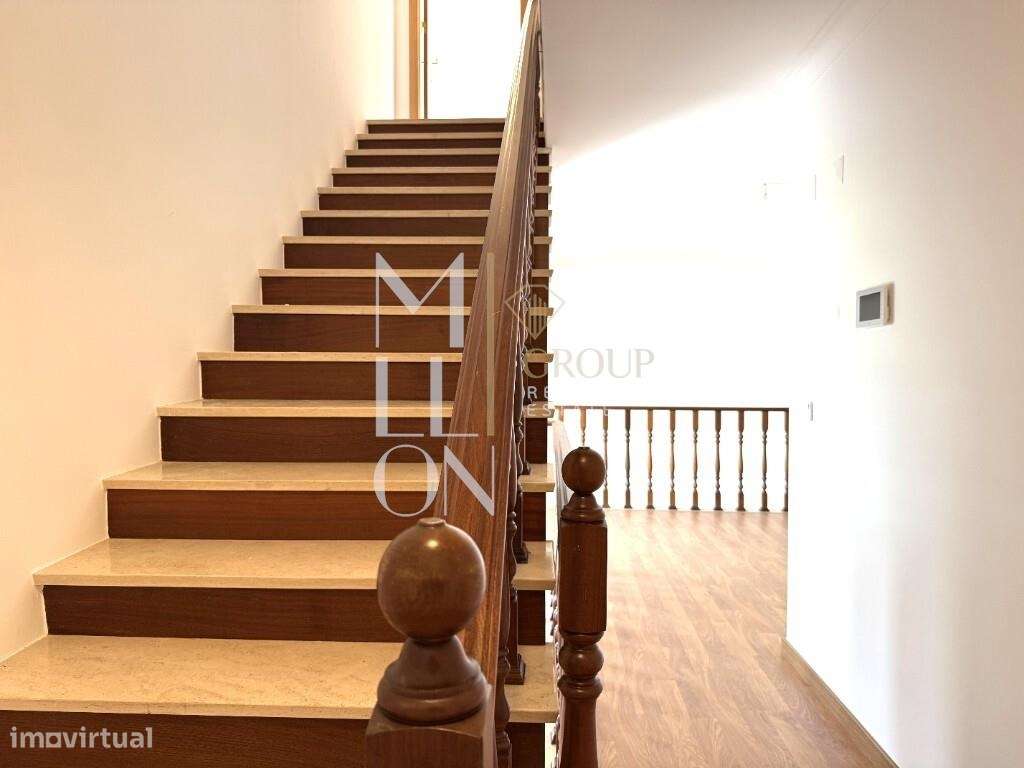 Moradia T4 Sesimbra-30