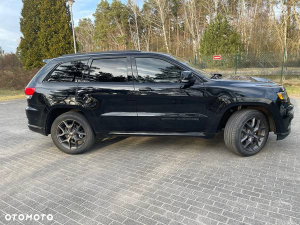 Jeep Grand Cherokee - 8