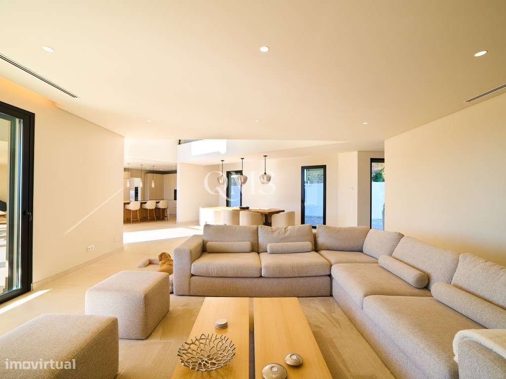 Onde o Céu Toca o Mar Um Santuário Contemporâneo Acima do Algarve-13