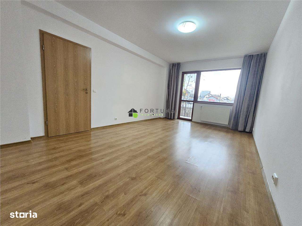 Apartament 2 camere, decomandat, in Tractorul, in apropierea Mall-ului - Imagine principală: 2/7